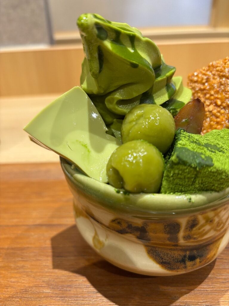 抹茶パフェ