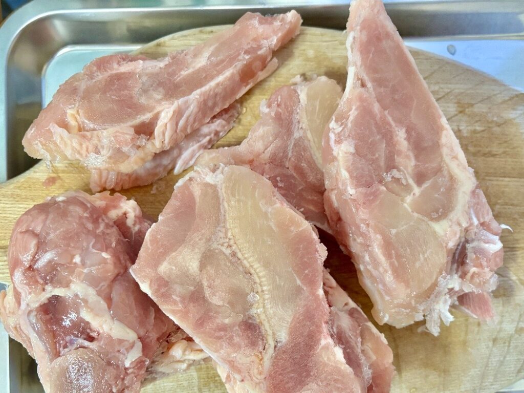 分厚めに切った鶏肉
